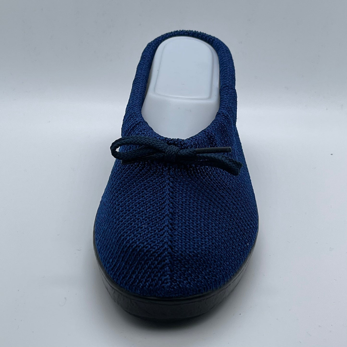Euroconforto Atacador Portugese schoen blauw kobalt – gedragen buitenshuis