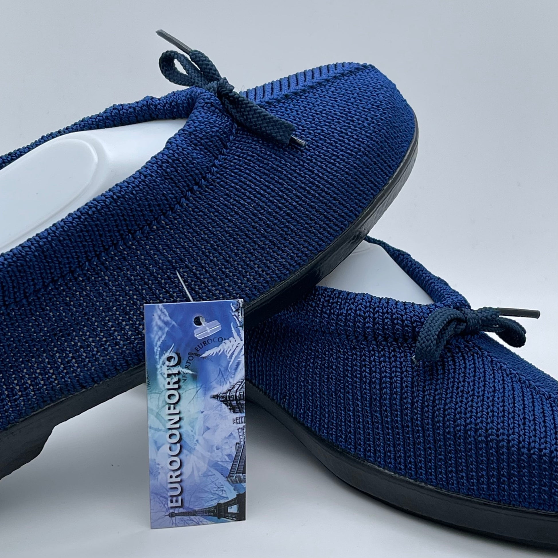 Euroconforto Atacador Portugese schoen blauw kobalt – gedragen binnenshuis