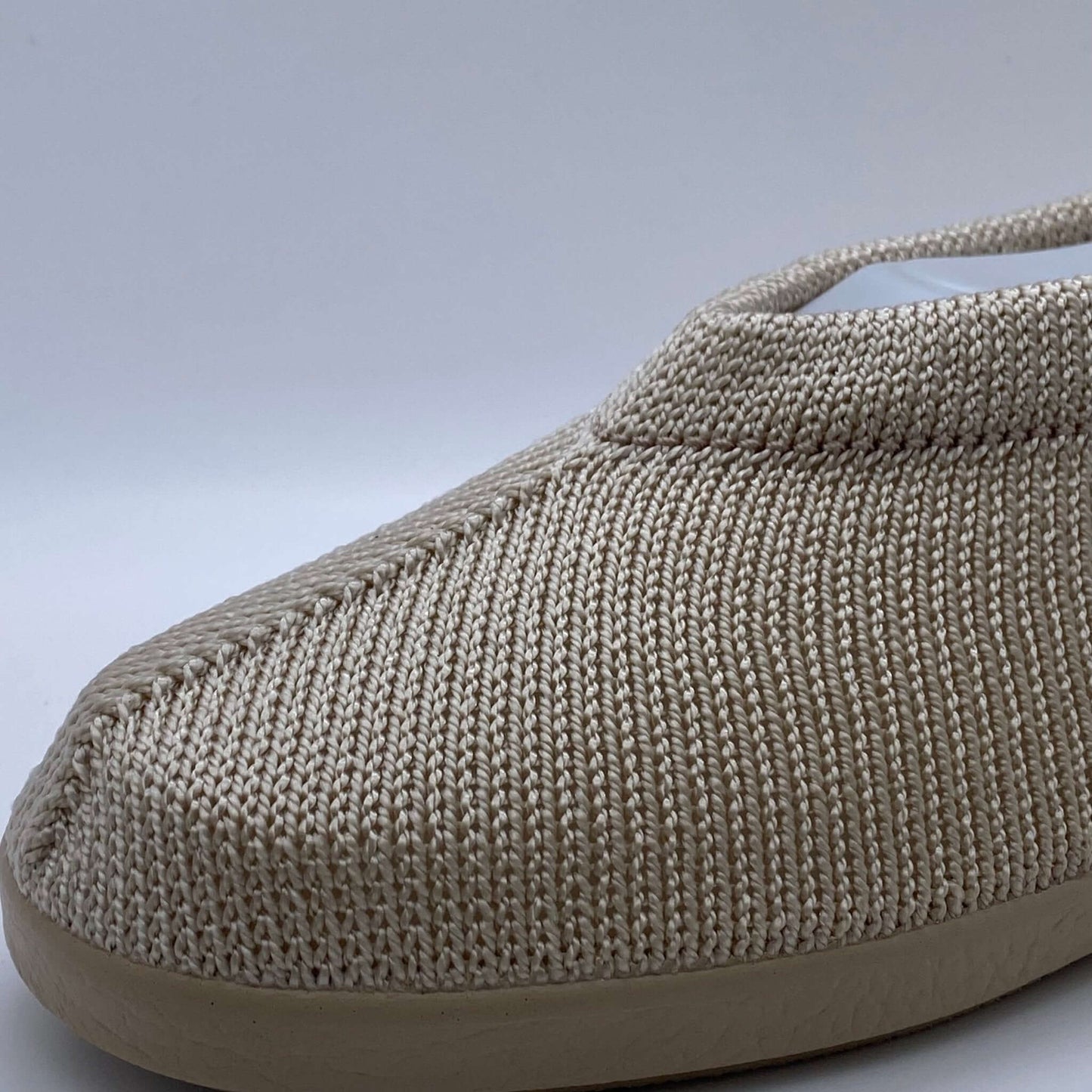 Euroconforto Portugese schoen beige gold – detail bovenzijde