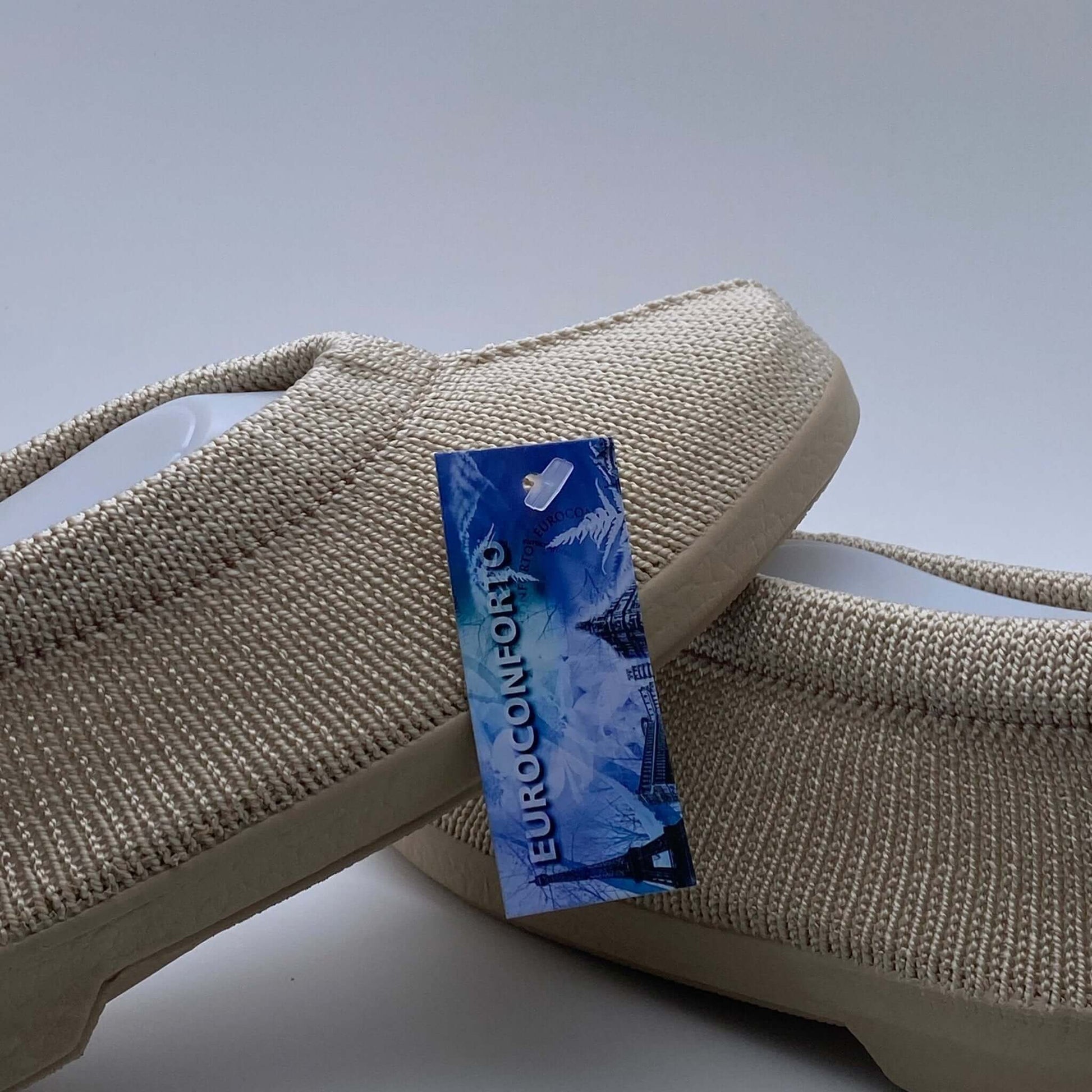 Euroconforto Portugese schoen beige gold – gedragen buitenshuis