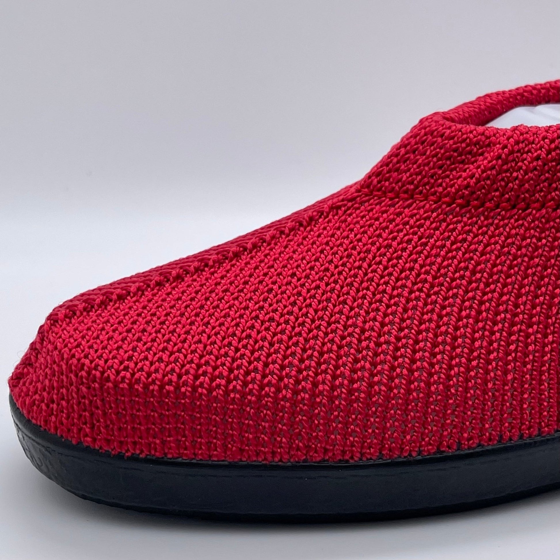 Euroconforto Portugese schoen rood karmijn – detail bovenzijde